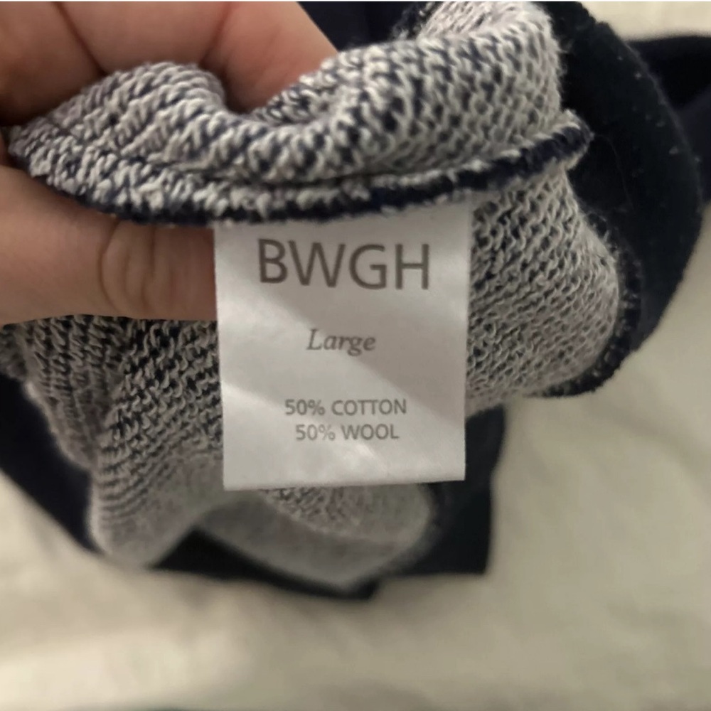 Excellent Condition, Barely Worn - image 4